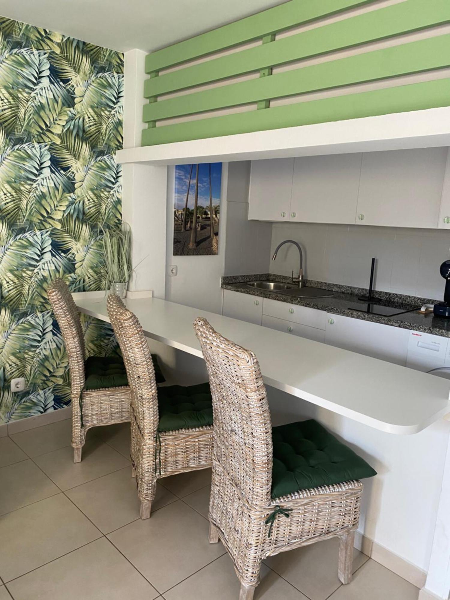 Atlantic Garden Andrew Pool Air Conditioning Vakantiehuis